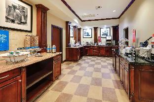 hampton inn and suites dallas arlington south