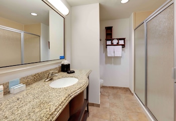hampton inn and suites dallas arlington south