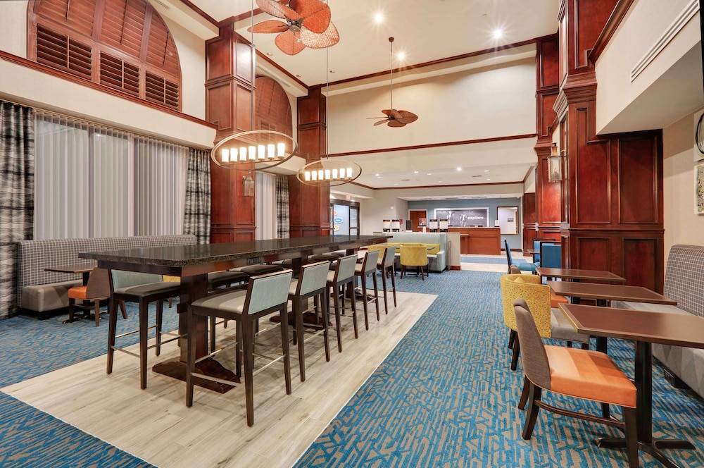hampton inn and suites dallas arlington south