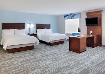 hampton inn and suites dallas arlington south
