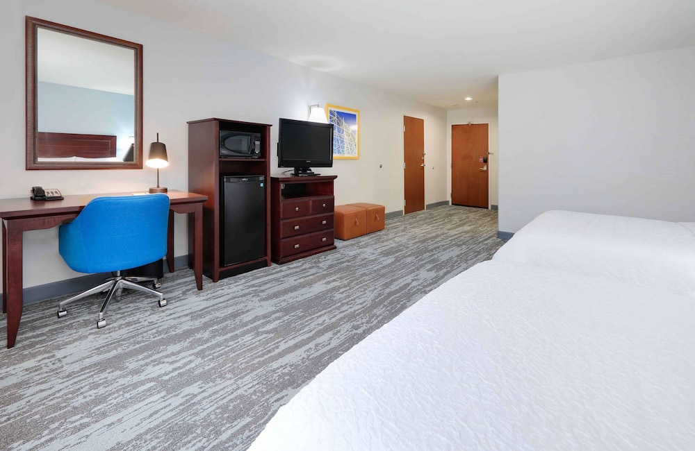 hampton inn and suites dallas arlington south