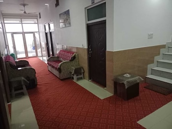 Hotel Mallard Rainbow,Gauri Shankar Colony,2 star