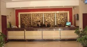 greentree inn linyi bus station