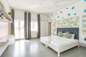 Truliv Villa Cabana,Uthandi,2 star