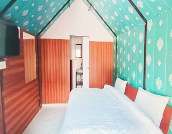 kasana club mussoorie