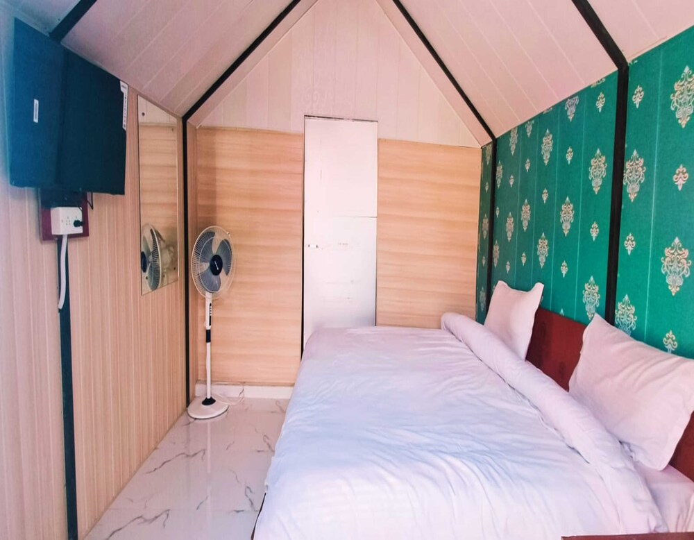 kasana club mussoorie