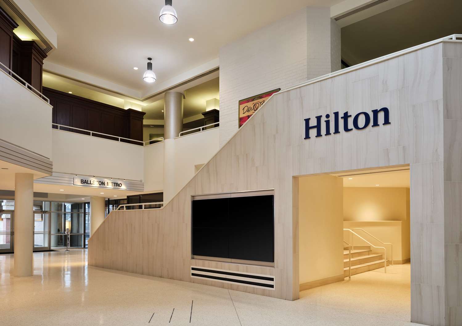 hilton arlington