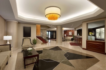 Hilton Arlington,Arlington County>>Arlington,4 star