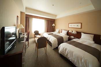 rembrandt hotel ebina