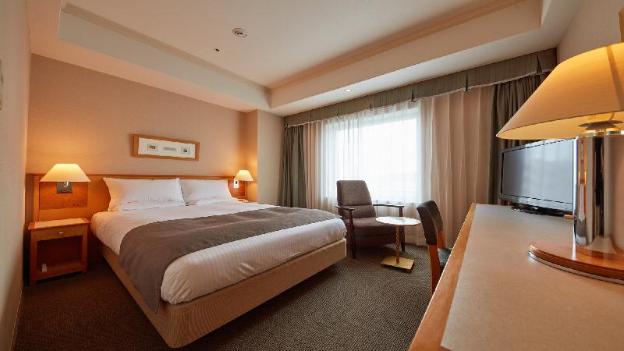 rembrandt hotel ebina