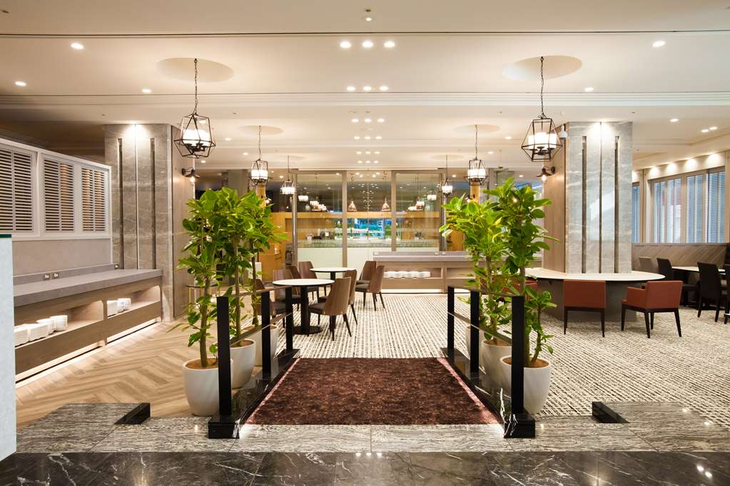 rembrandt hotel ebina