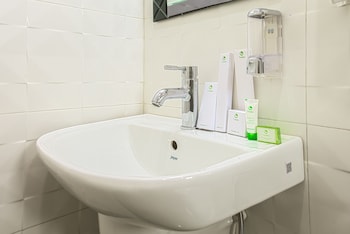 treebo trend orion sapphire