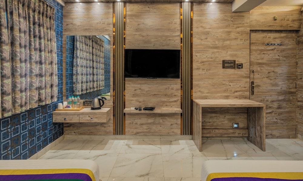 treebo trend orion sapphire