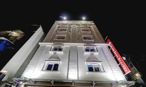 treebo trend orion sapphire