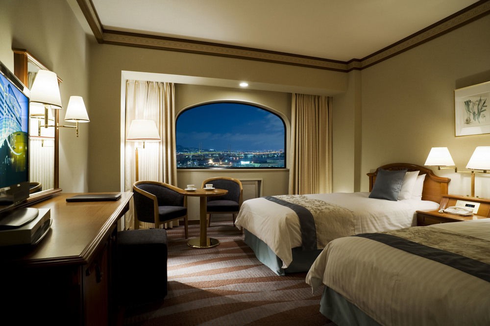 Hotel Plaza Kobe,Ashiya>>Amagasaki,4 star
