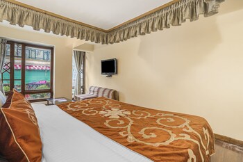 oriental boutique hotel and spa