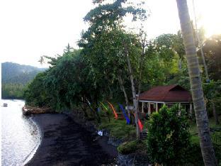 Black Sand Dive Retreat,,3 star