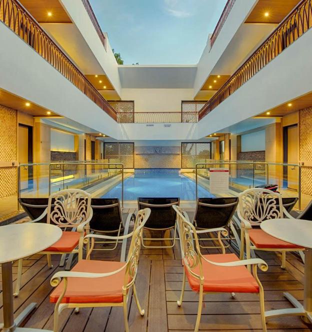 crescent spa and resorts indore