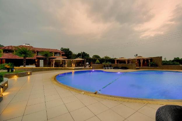 crescent spa and resorts indore