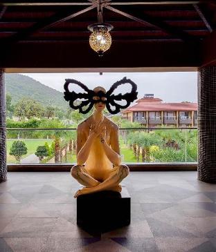 crescent spa and resorts indore