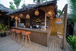 sinq beach morjim