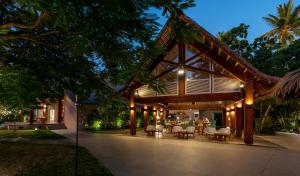 lomani island resort adults only