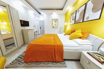 relax comfort suites