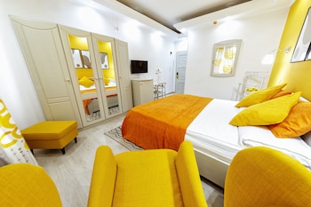 relax comfort suites