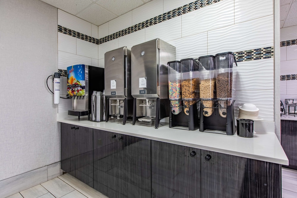 best western rochester hotel mayo clinic area st marys