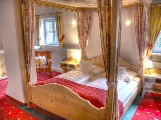 Naturgluck Inselmuhle,Munich>>Allach-Untermenzing,4 star