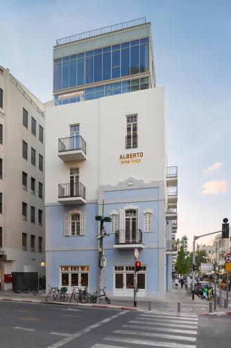 alberto by isrotel design