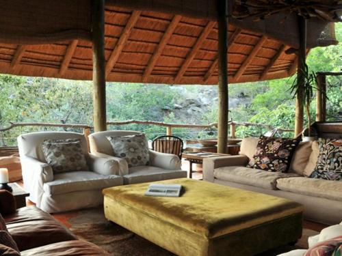 buffalo ridge safari lodge