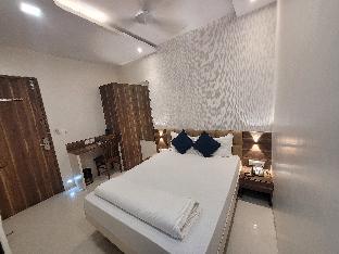 hotel heritage near trade center visa consulate bkc