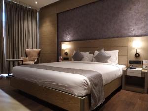 mothimahal residency thrissur