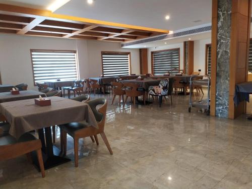 mothimahal residency thrissur