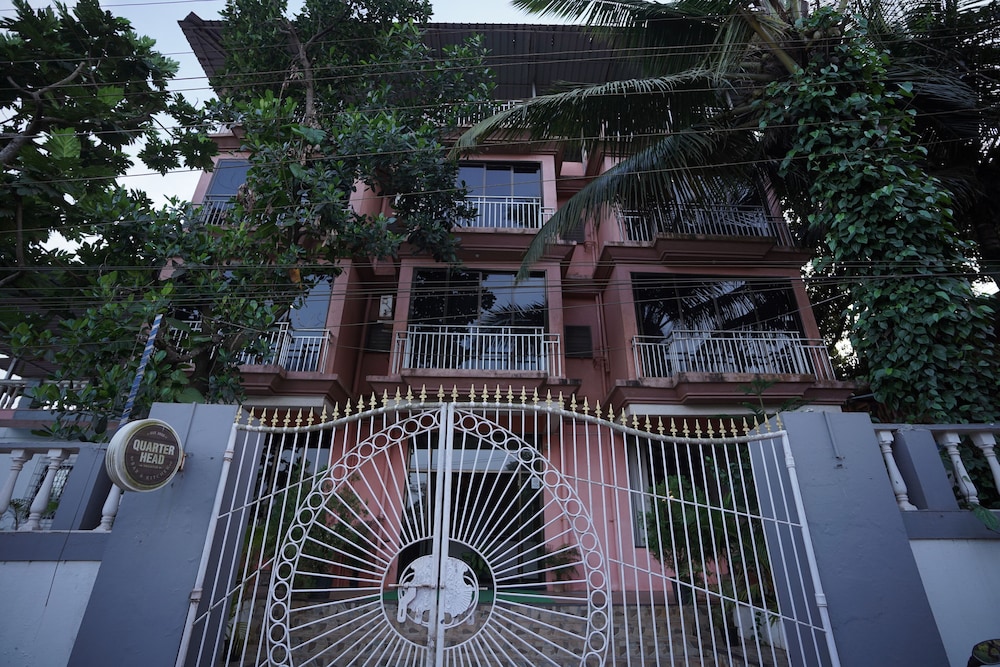 hotel 7seas by solara hospitality