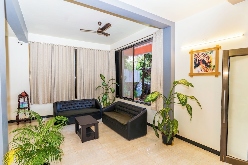 hotel 7seas by solara hospitality