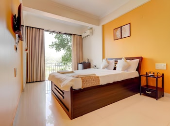 hotel 7seas by solara hospitality