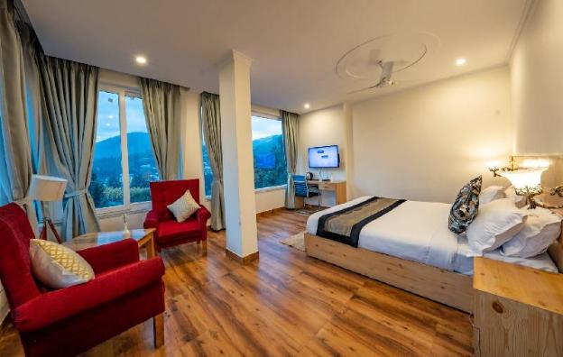 the himalayan monk hotel