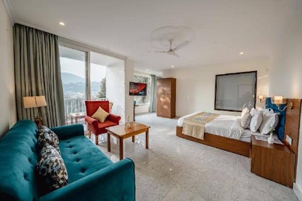 the himalayan monk hotel