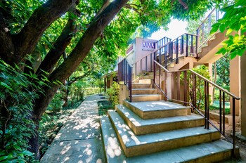 tiger camp resort river access