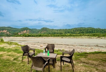 tiger camp resort river access
