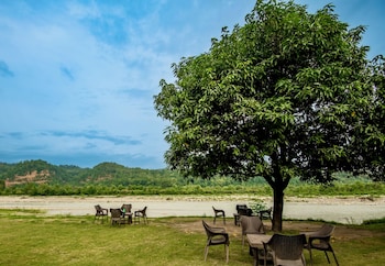 tiger camp resort river access
