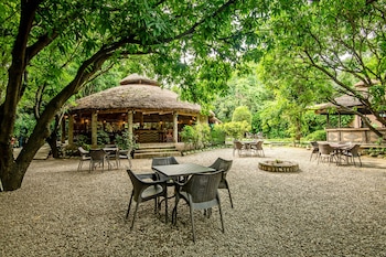 tiger camp resort river access