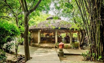 tiger camp resort river access