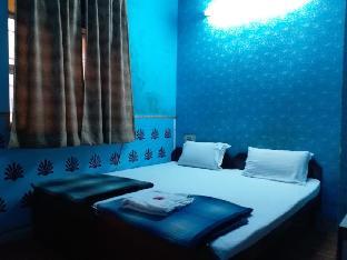 Hotel Raj Bed & Breakfast,India>>Agra,3 star