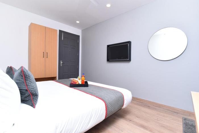townhouse rudra inn near chhatarpur metro station