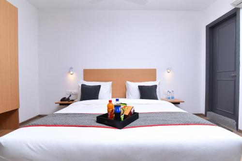townhouse rudra inn near chhatarpur metro station