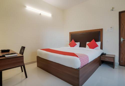super hotel o gokul grand near sr nagar police station