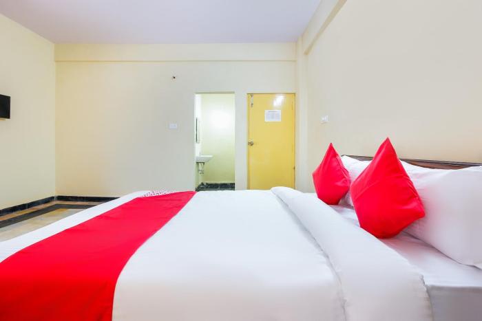 hotel o sai residency near sr nagar metro station